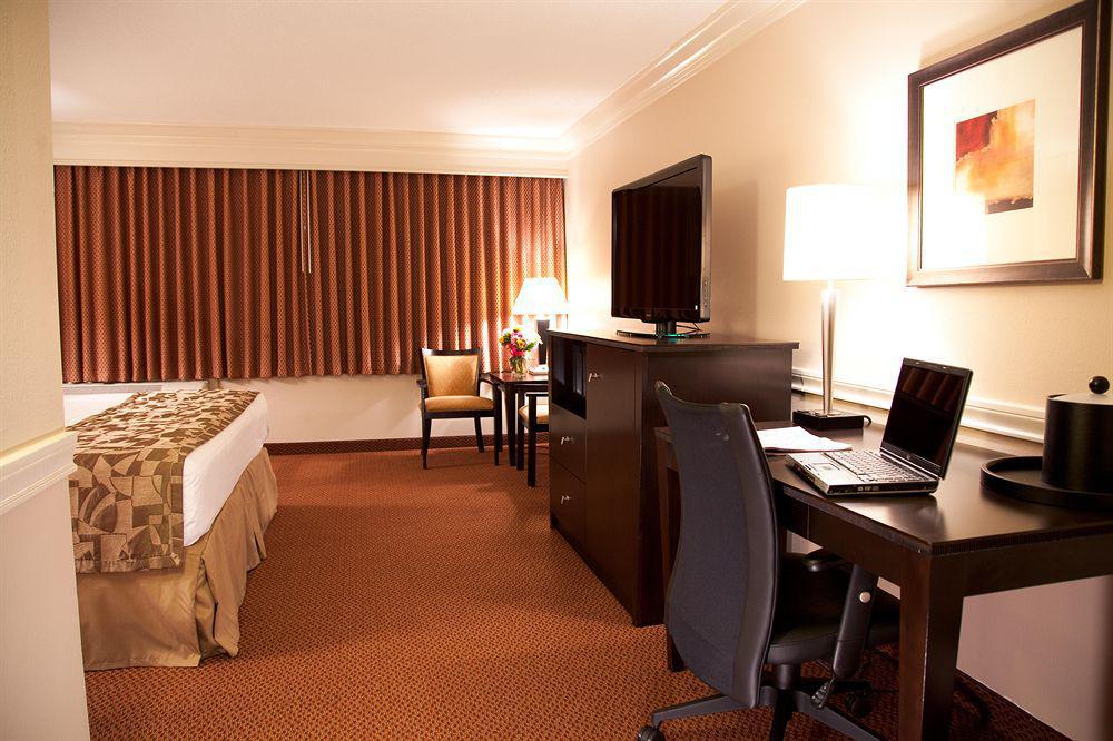 Comfort Inn & Suites At Copeland Tower Metairie Dış mekan fotoğraf